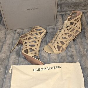 BCBGMaxAzria Women's Tan Strappy Heels Eleni Leather Caged Gladiator Sandals